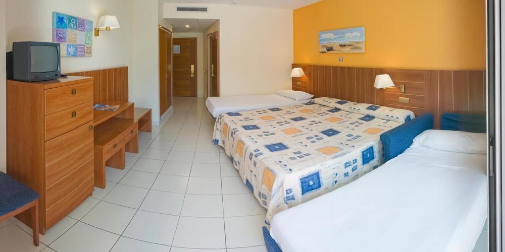 Ght Aquarium & Hotel